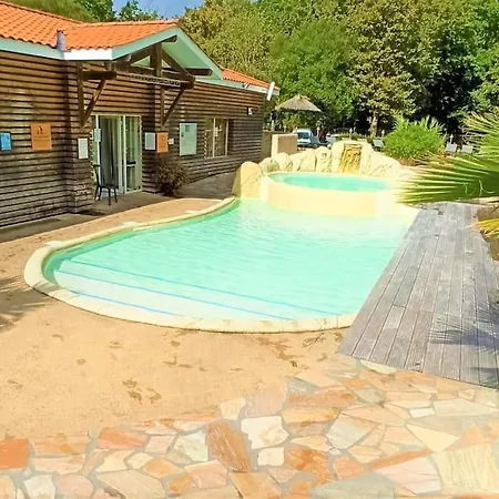 Campsite Mobil Privilege Xxl 6p Climatise 40 M2 *